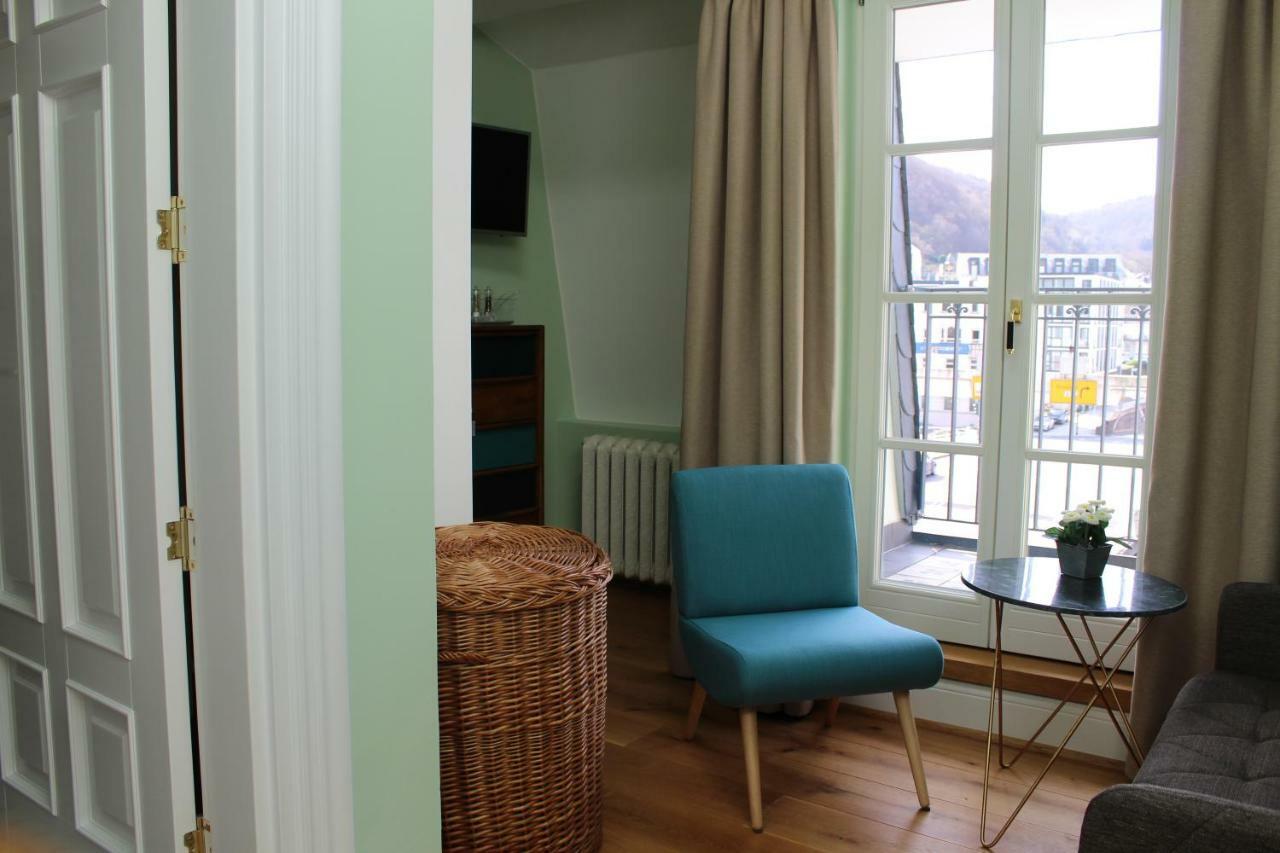 Logierhaus Stadt Lyon 바트엠스 외부 사진